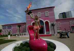 femen barbie